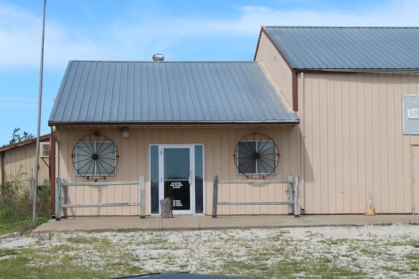 25043 Dogwood Ln, Kirksville, MO 63501